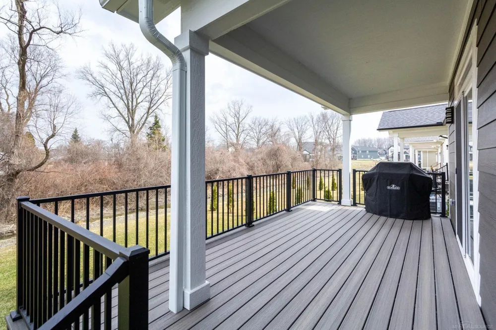 27489 Maryjane Lane W Chesterfield Township, MI 48047