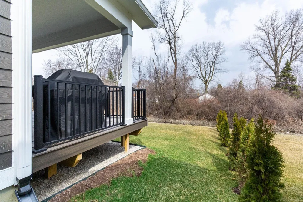 27489 Maryjane Lane W Chesterfield Township, MI 48047