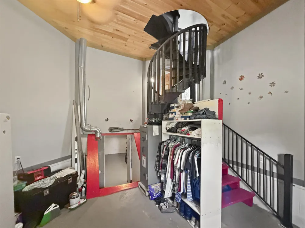 13195 Pak Road Springdale Township, MI 49614