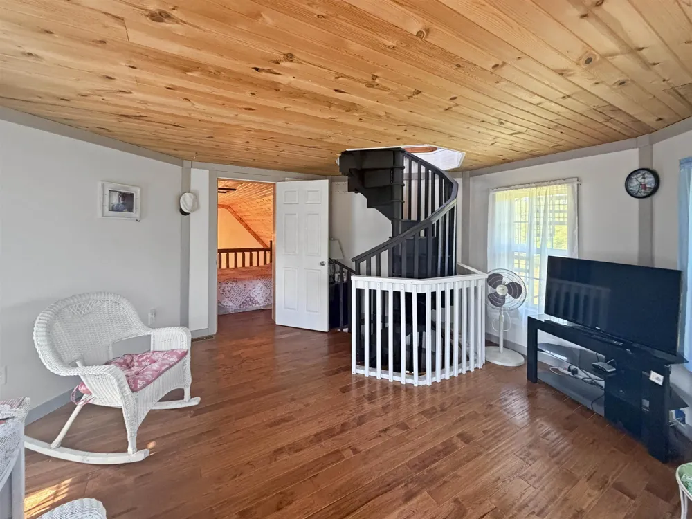 13195 Pak Road Springdale Township, MI 49614