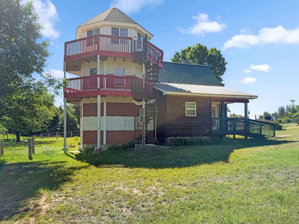 13195 Pak Road Springdale Township, MI 49614