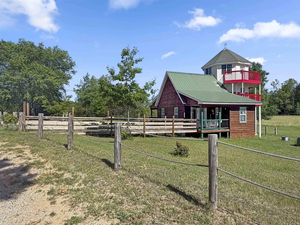 13195 Pak Road Springdale Township, MI 49614