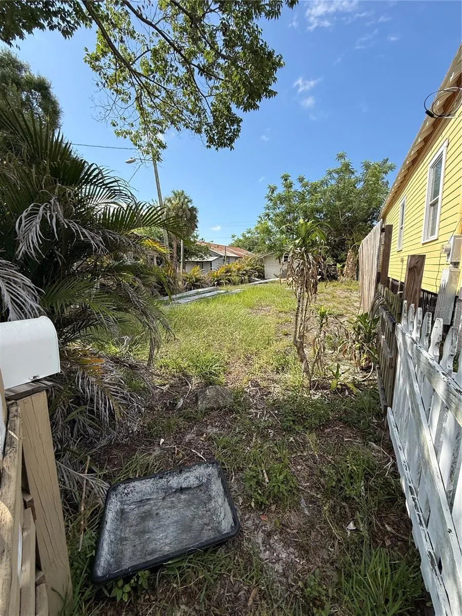 2323 E 12TH AVENUE Tampa, FL 33605