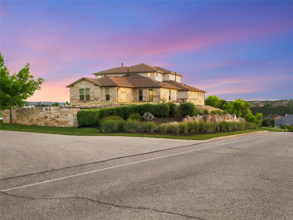 1501 Chalk Bluff Court Leander, TX 78641