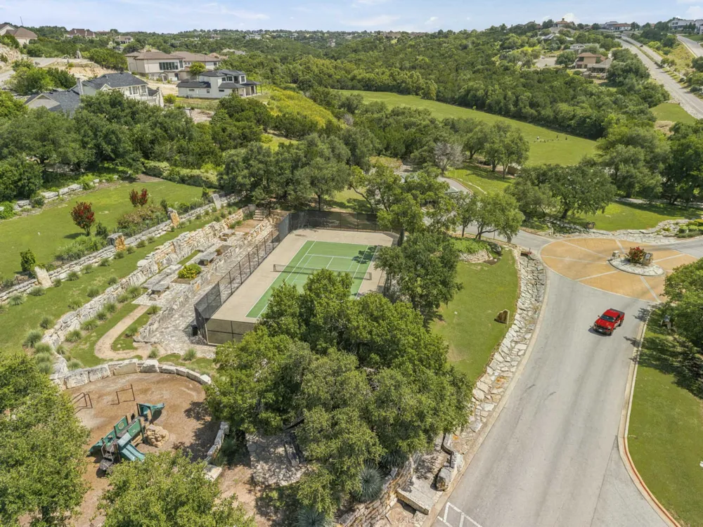 1501 Chalk Bluff Court Leander, TX 78641