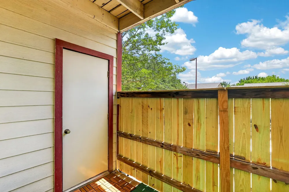 1107 Verde Drive #4 Bryan, TX 77801