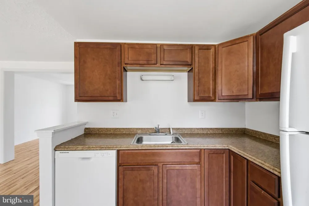 845 OAK LEAF COURT Warrenton, VA 20186
