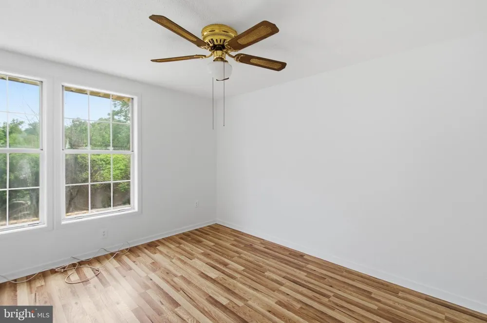 845 OAK LEAF COURT Warrenton, VA 20186