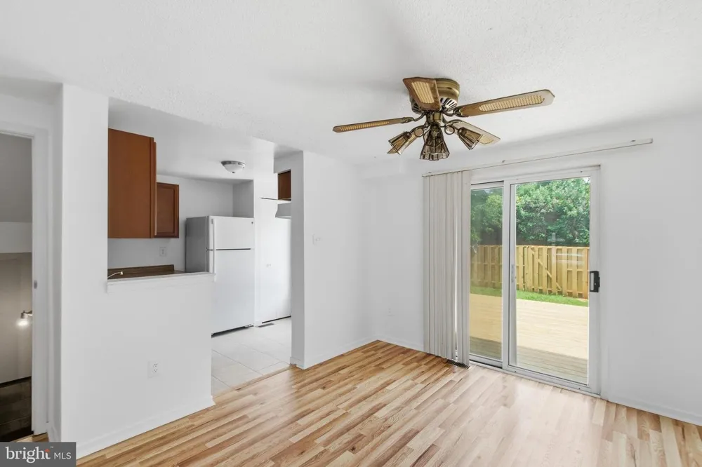 845 OAK LEAF COURT Warrenton, VA 20186