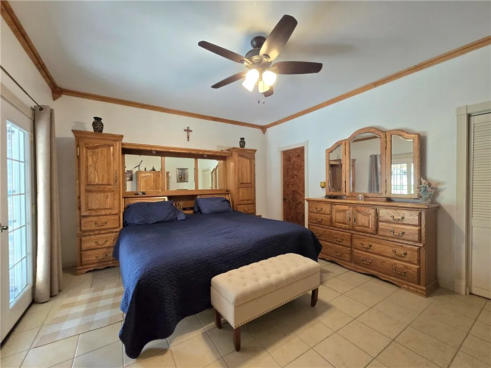 3893 County Road 61 Robstown, TX 78380