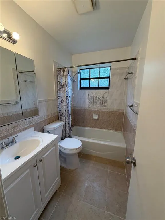 2065 NE 139th Street North Miami Beach, FL 33181