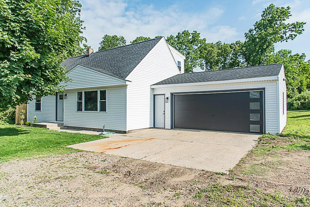 1822 W Centre Avenue Portage City, MI 49024