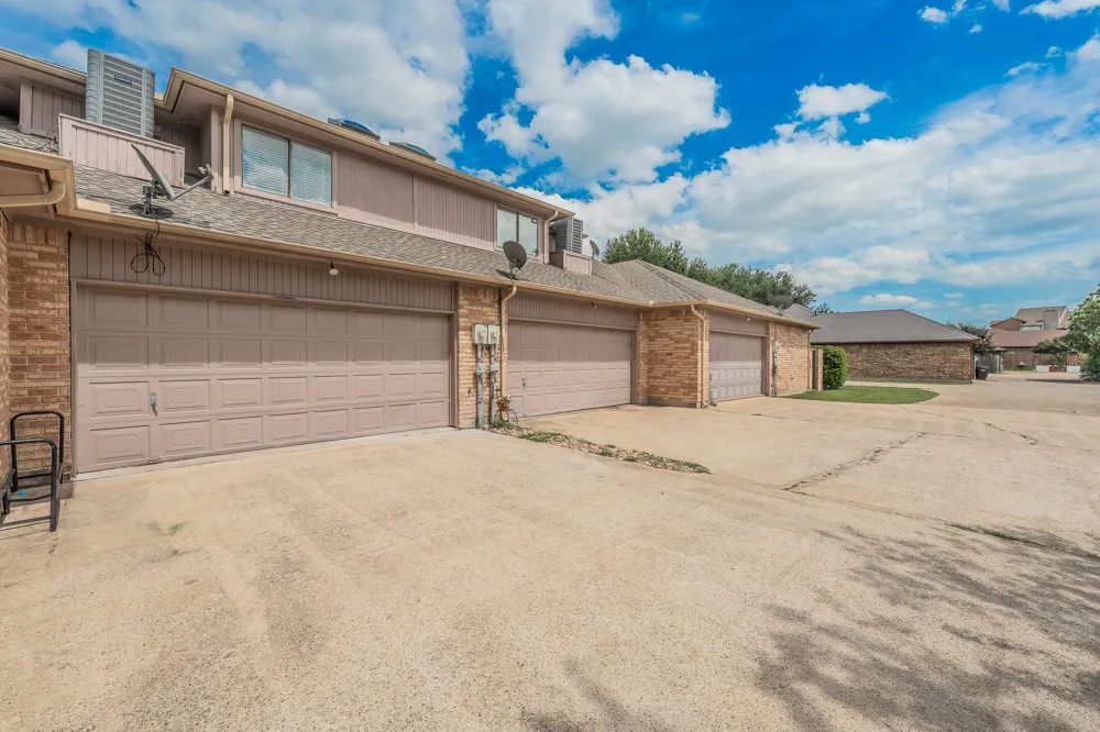 5893 Westhaven Drive Fort Worth, TX 76132