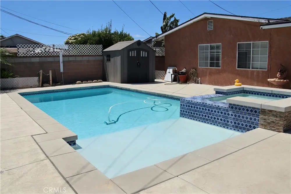 164 E 235th Street Carson, CA 90745
