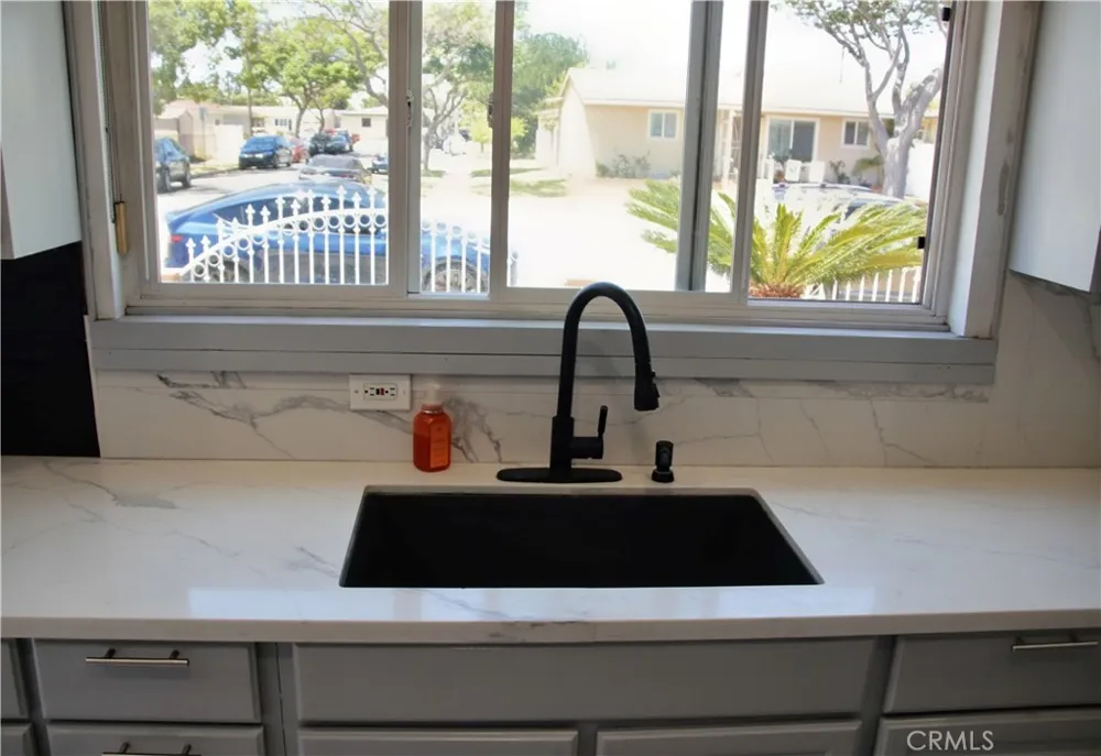 164 E 235th Street Carson, CA 90745