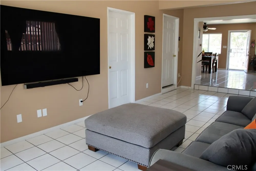 164 E 235th Street Carson, CA 90745