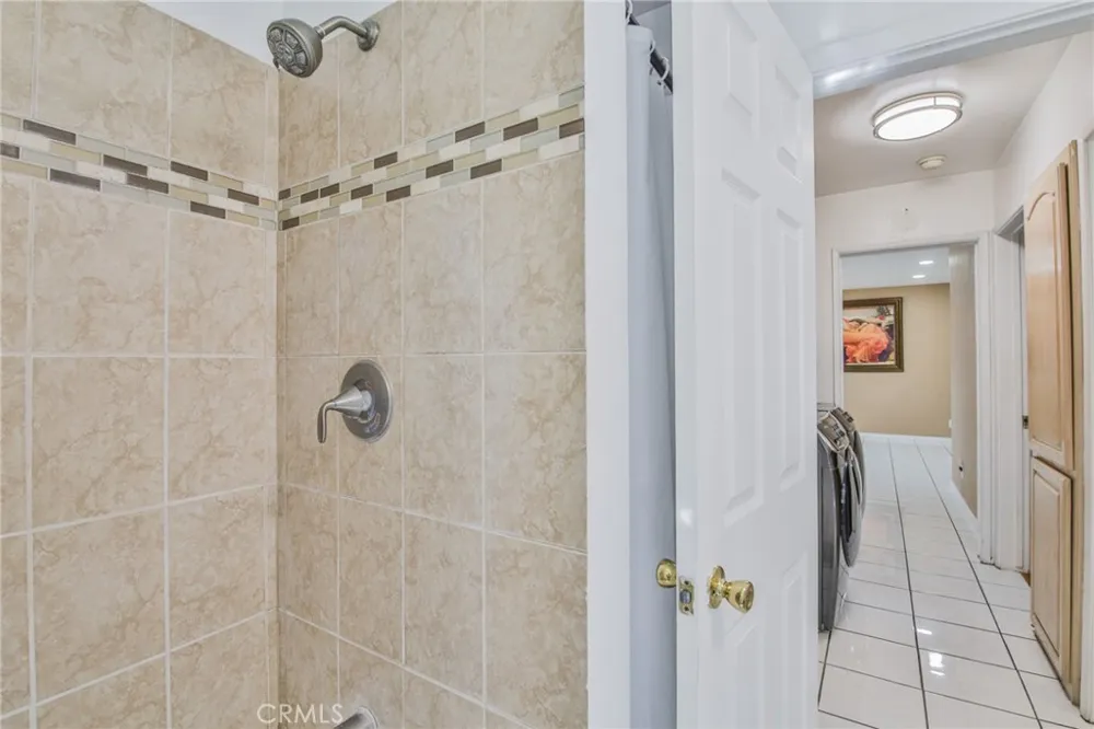 164 E 235th Street Carson, CA 90745