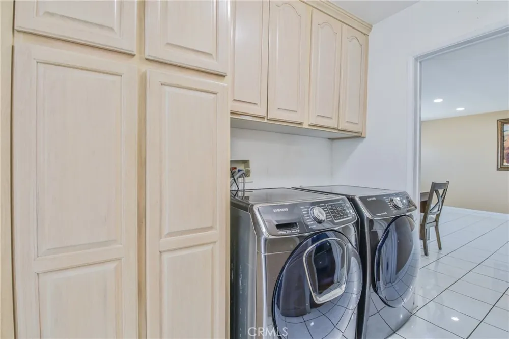 164 E 235th Street Carson, CA 90745