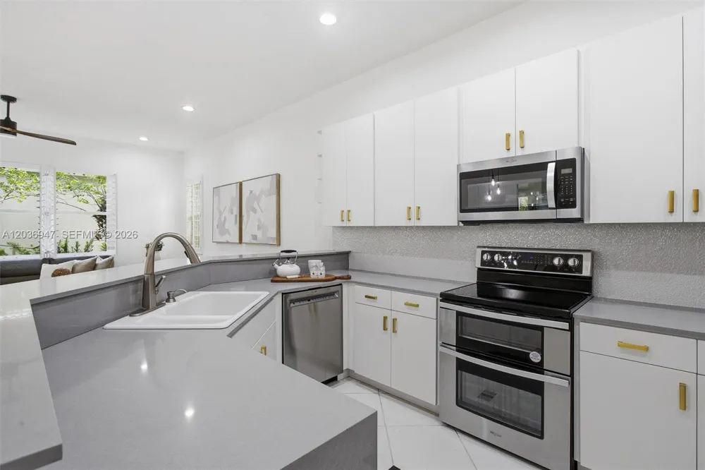 19308 Stonebrook St Weston, FL 33332