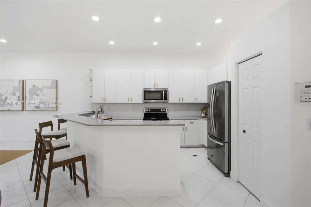 19308 Stonebrook St Weston, FL 33332