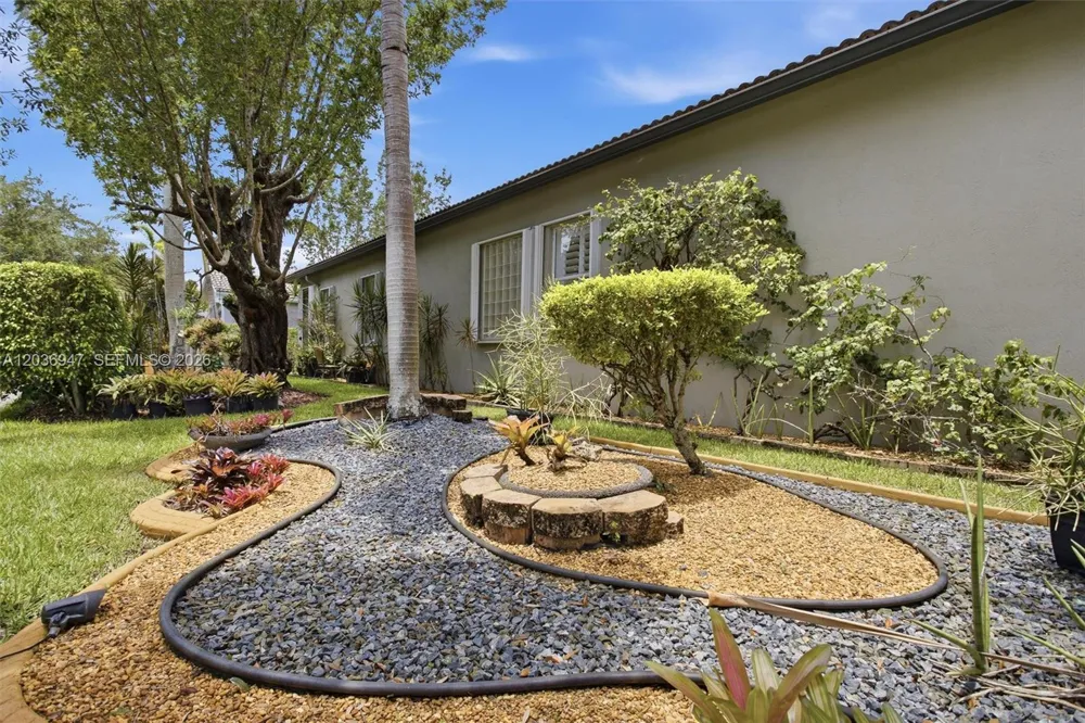 19308 Stonebrook St Weston, FL 33332
