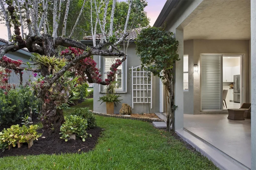 19308 Stonebrook St Weston, FL 33332