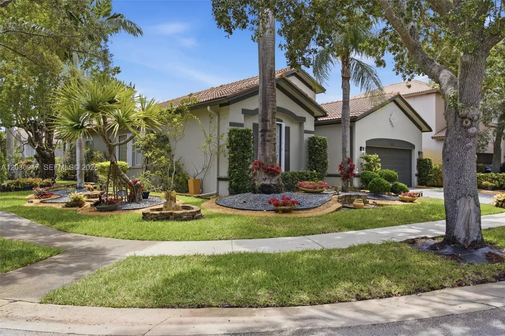 19308 Stonebrook St Weston, FL 33332