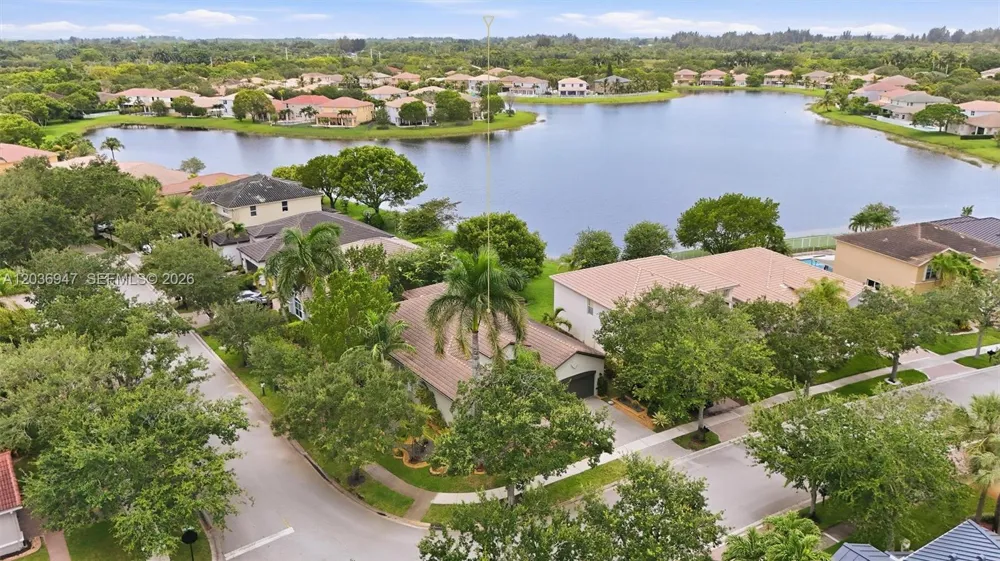 19308 Stonebrook St Weston, FL 33332