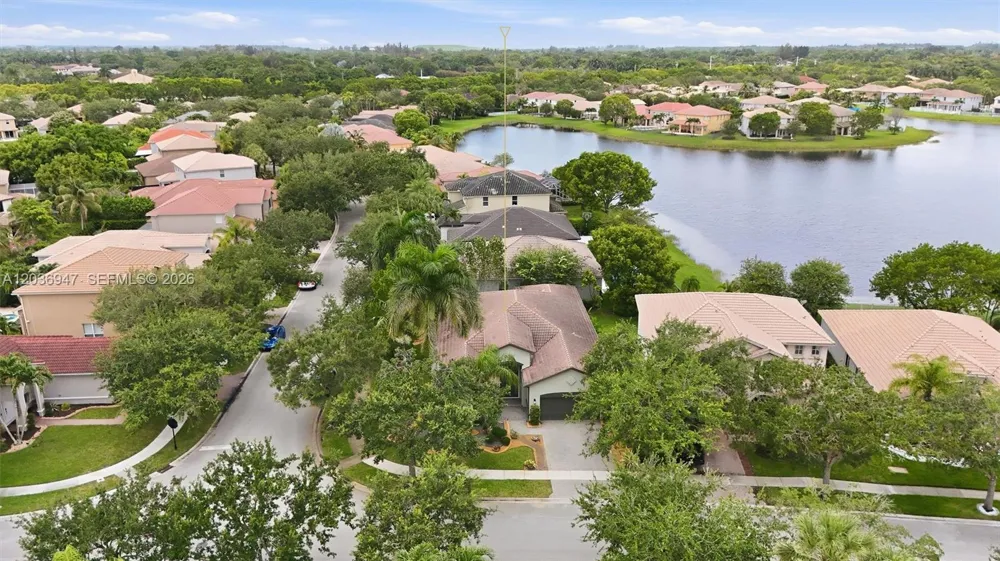 19308 Stonebrook St Weston, FL 33332