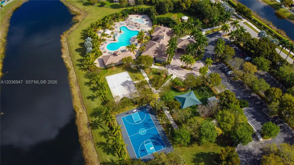 19308 Stonebrook St Weston, FL 33332