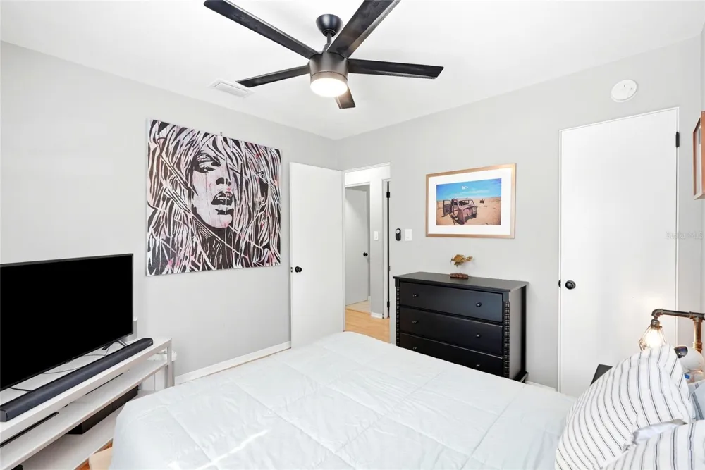 3220 16TH STREET St Petersburg, FL 33704
