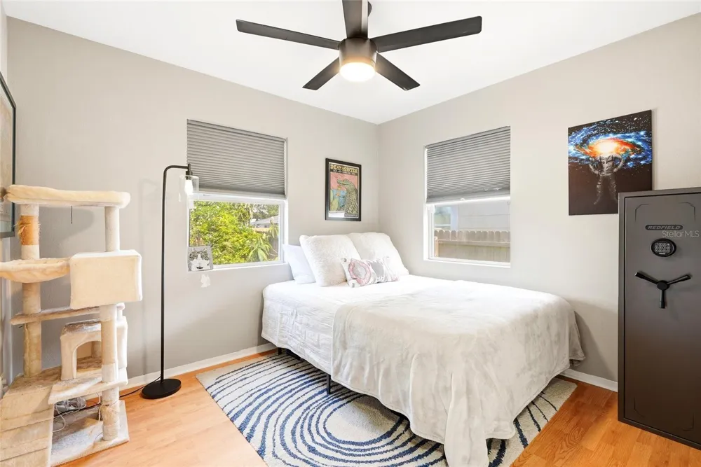 3220 16TH STREET St Petersburg, FL 33704