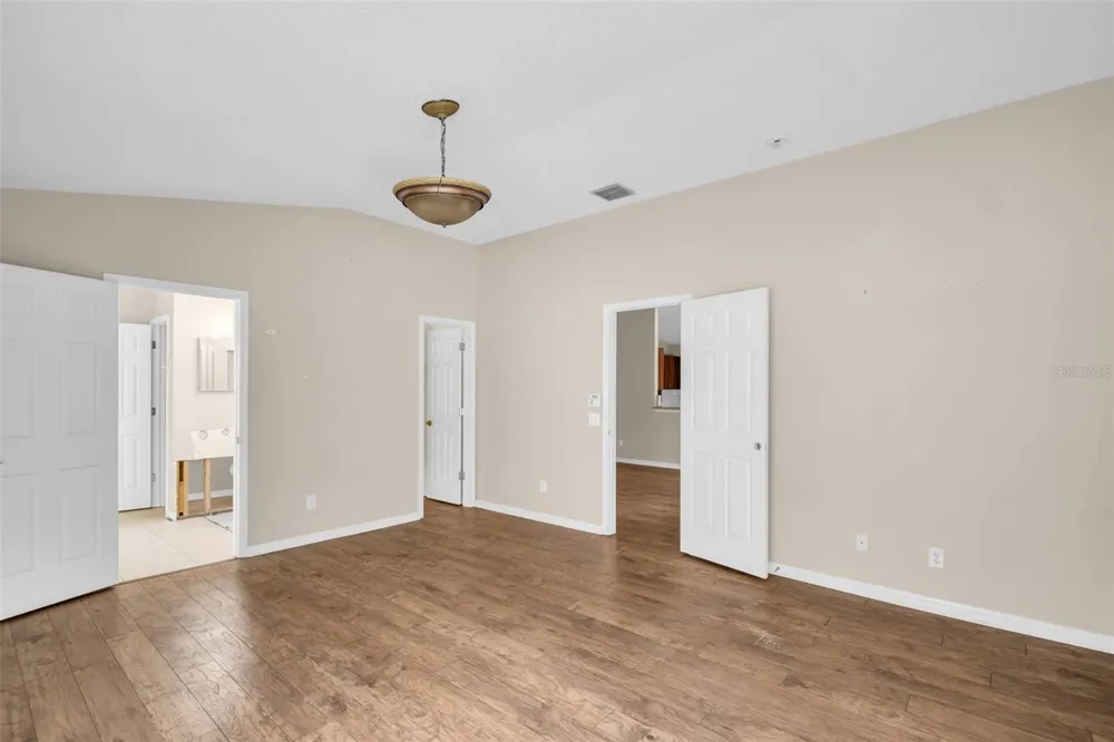 12415 RUSTIC VIEW COURT Tampa, FL 33635