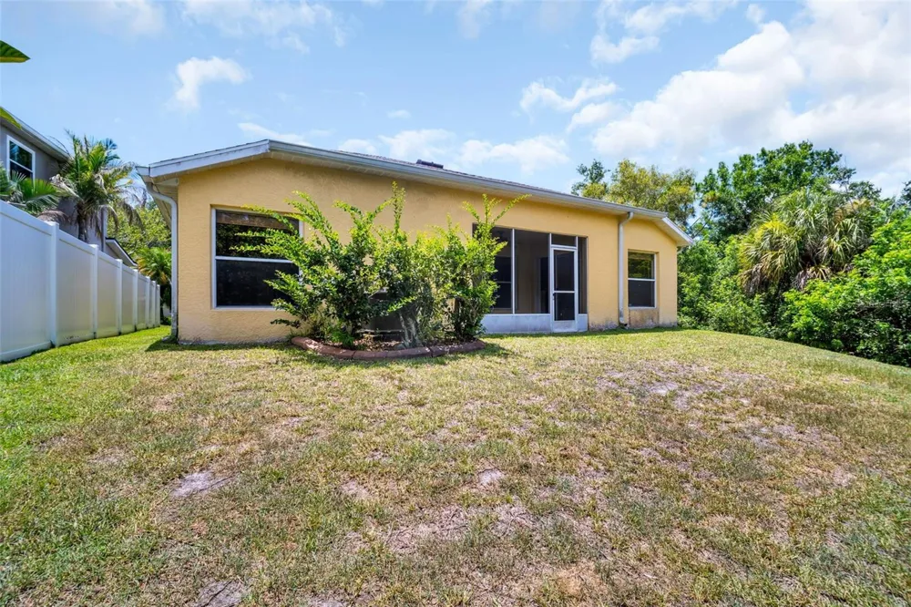 12415 RUSTIC VIEW COURT Tampa, FL 33635