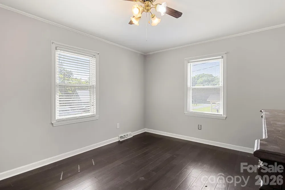 904 Long Street Oakboro, NC 28129
