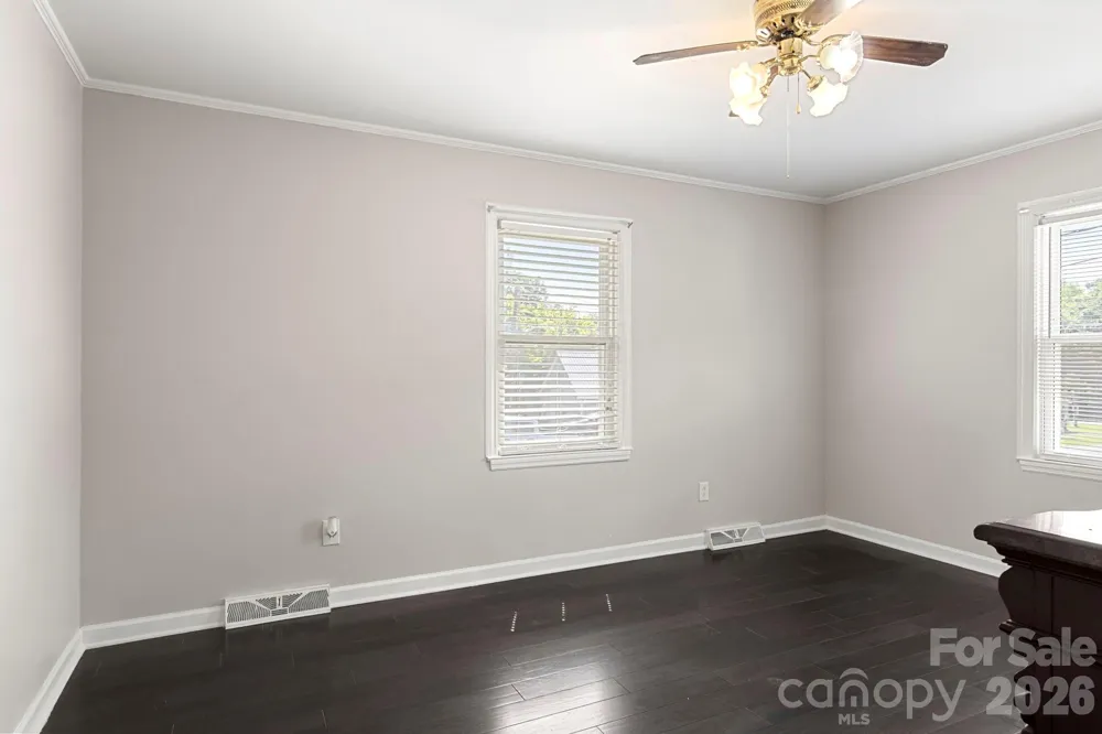 904 Long Street Oakboro, NC 28129