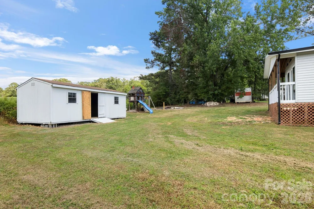 904 Long Street Oakboro, NC 28129