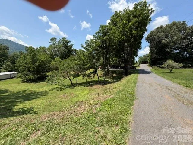 170 Clifton Avenue Bryson City, NC 28713