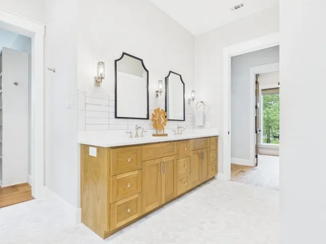 8307 Charlya Drive Athens, TX 75752