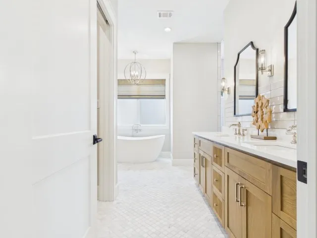 8307 Charlya Drive Athens, TX 75752