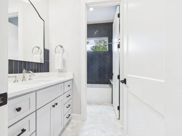 8307 Charlya Drive Athens, TX 75752