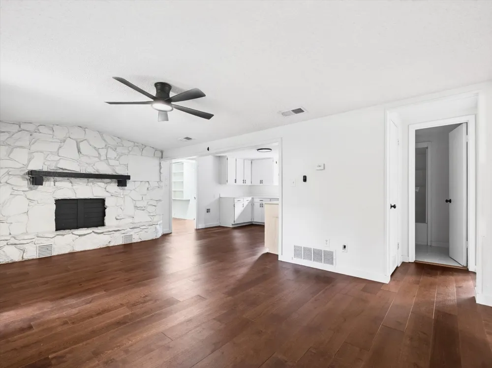 215 Folly Beach Drive #B Lake Dallas, TX 75065
