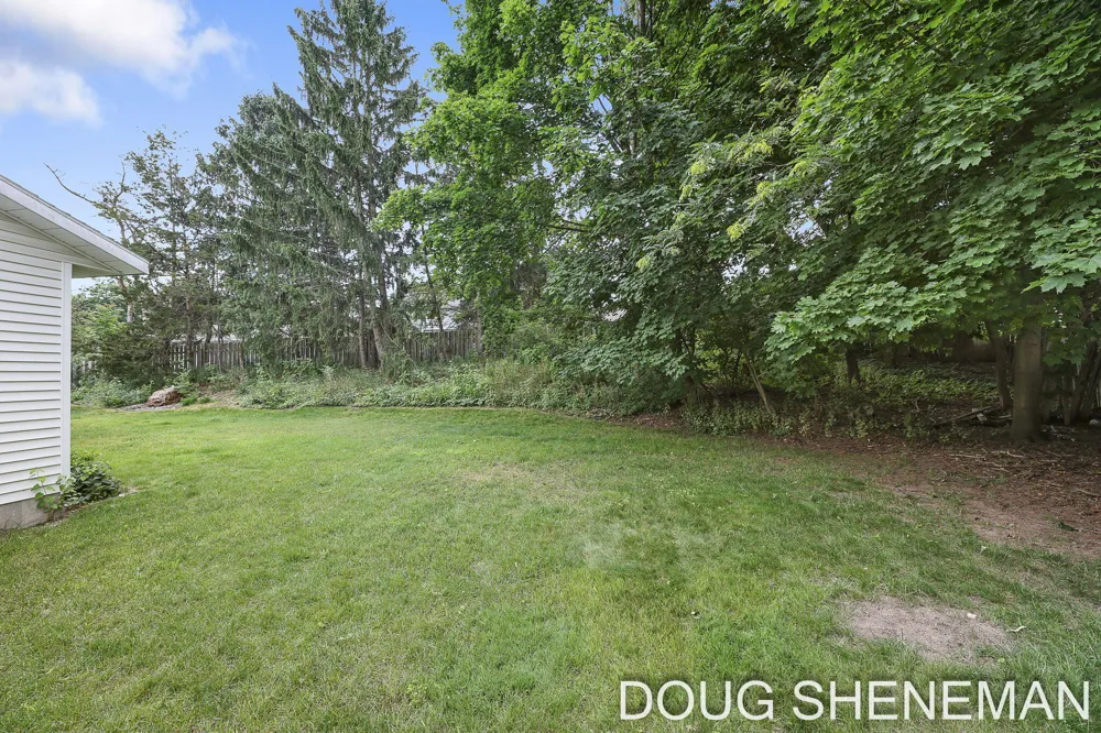 5143 Wembley Court SW Wyoming City, MI 49509