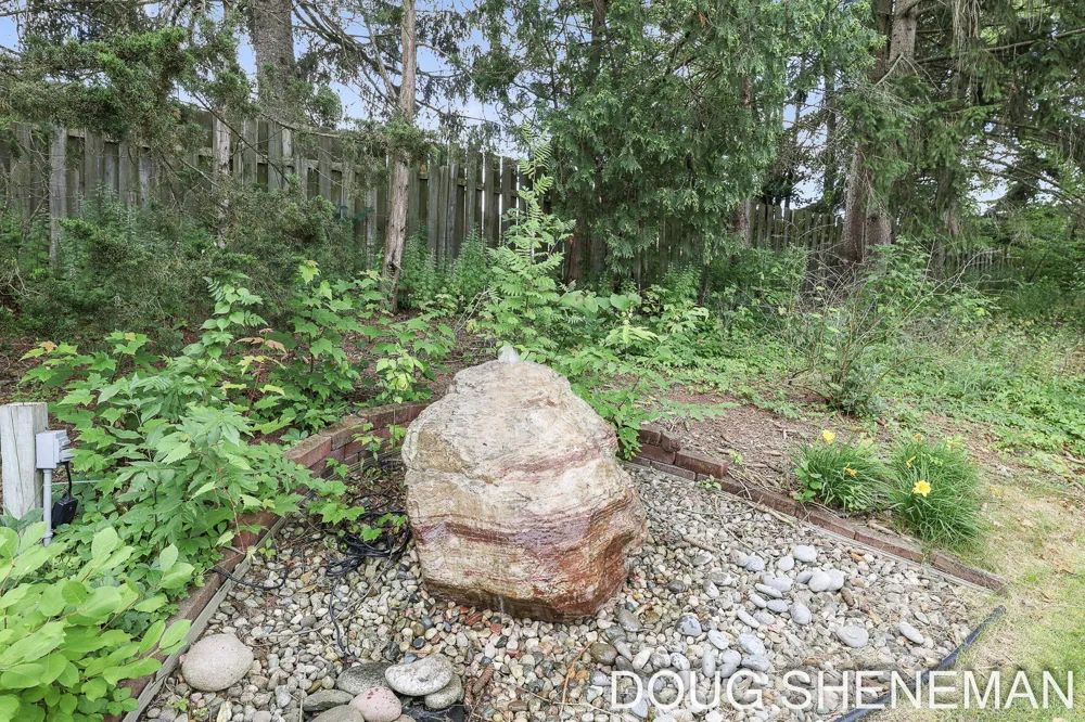 5143 Wembley Court SW Wyoming City, MI 49509