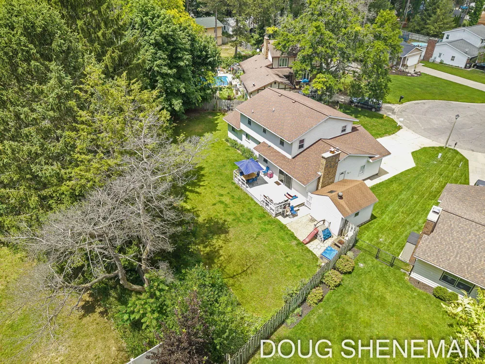 5143 Wembley Court SW Wyoming City, MI 49509
