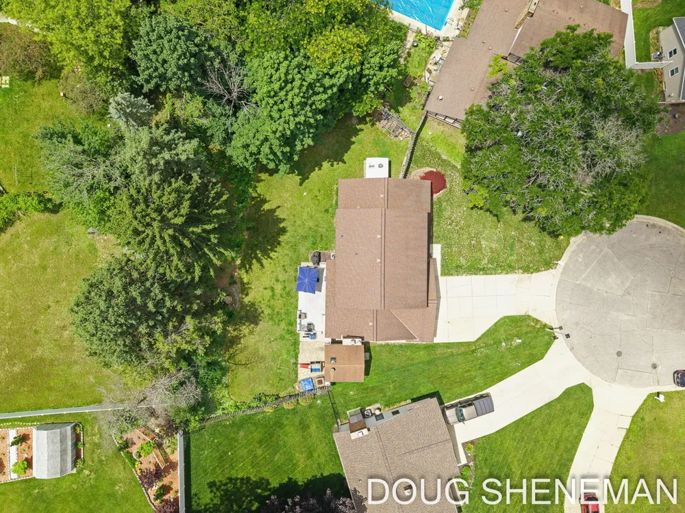 5143 Wembley Court SW Wyoming City, MI 49509