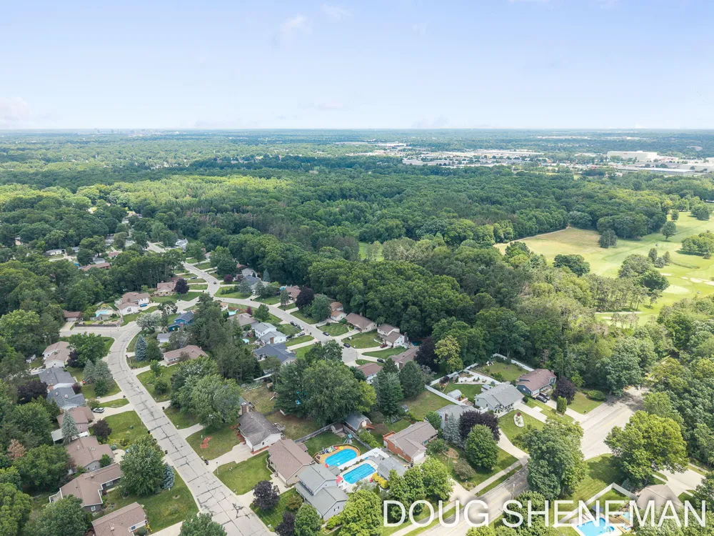 5143 Wembley Court SW Wyoming City, MI 49509