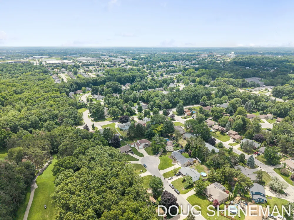 5143 Wembley Court SW Wyoming City, MI 49509