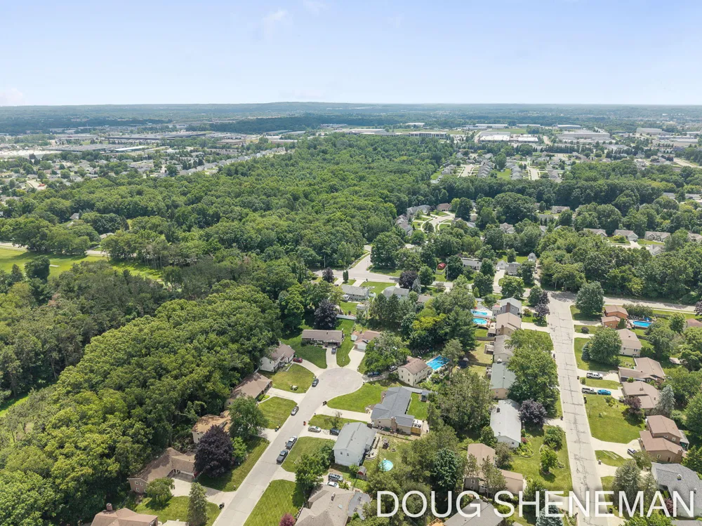 5143 Wembley Court SW Wyoming City, MI 49509