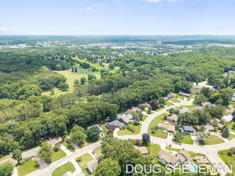 5143 Wembley Court SW Wyoming City, MI 49509